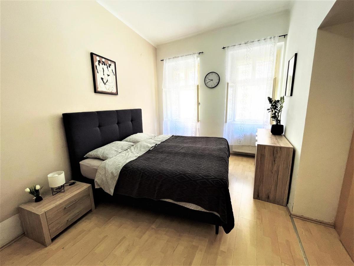 לובליאנה Viktorija City Center Apartment מראה חיצוני תמונה